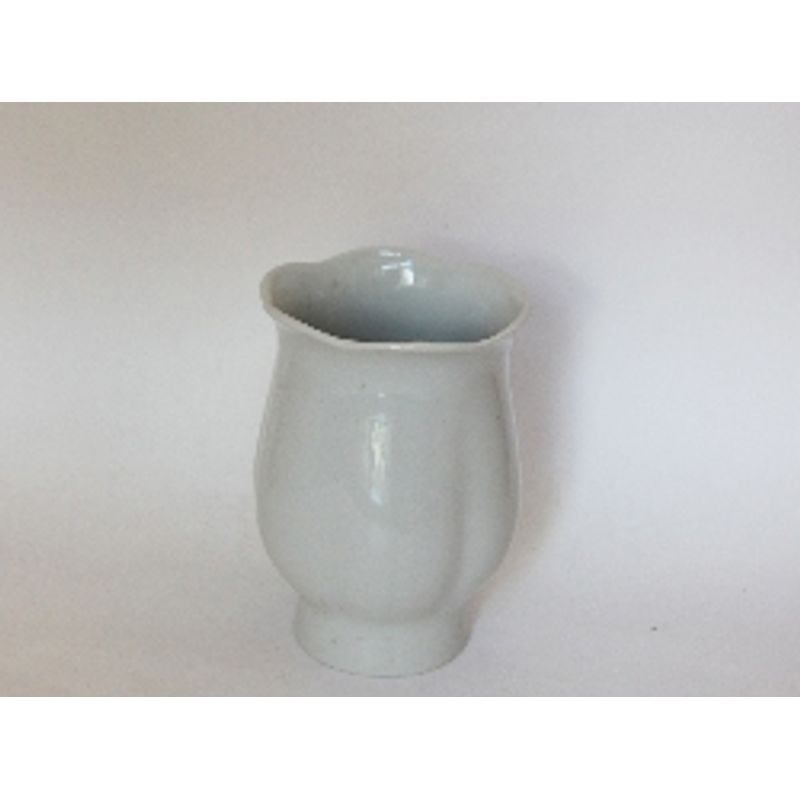 Ваза фарфор 125мм настільная